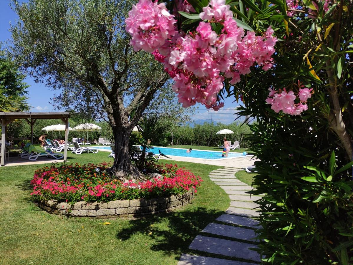 拉齐塞 Agricampeggio Oasi Del Garda酒店 外观 照片